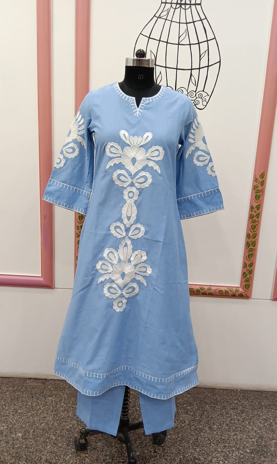 BLUE KURTA PANT EMBROIDRERY (RS 1195 per piece) (BUNDLE OF 5) (M,L,XL,2XL,3XL)