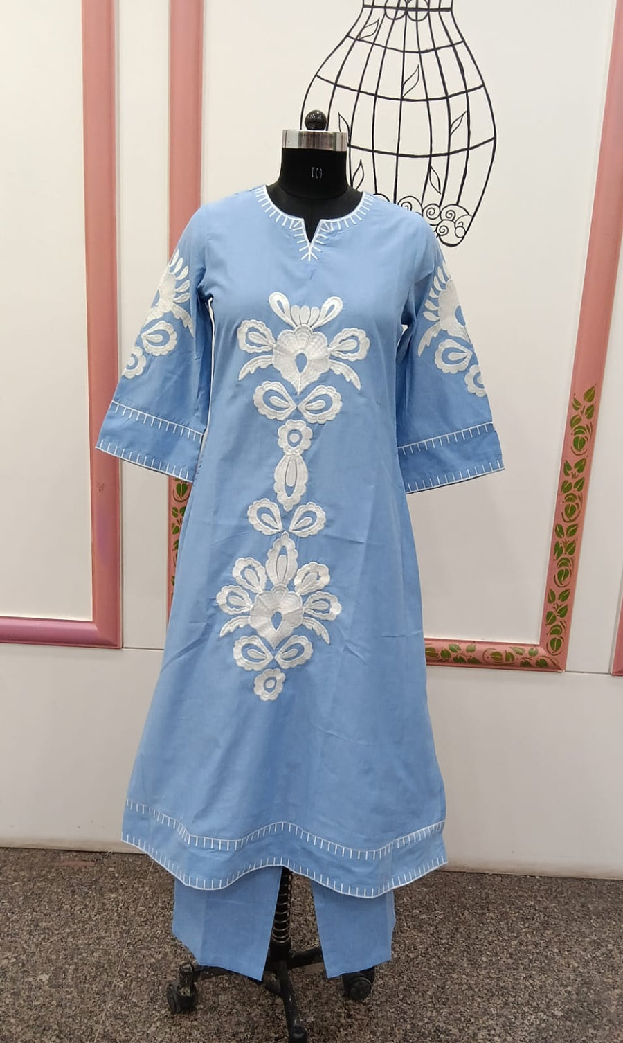 BLUE KURTA PANT EMBROIDRERY (RS 1195 per piece) (BUNDLE OF 5) (M,L,XL,2XL,3XL)